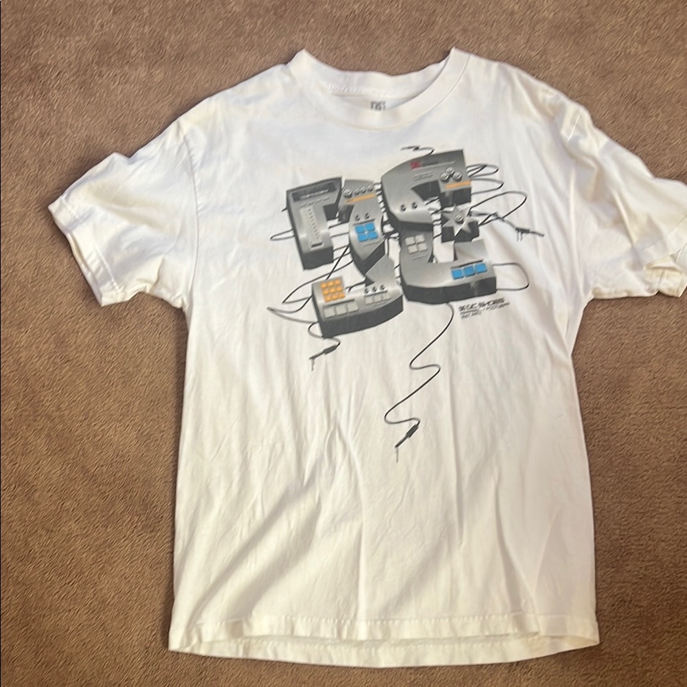 Vintage Graphic Tee - White